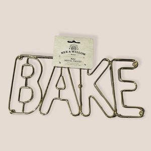 NWT Bee & Willow gold metal wire BAKE trivet